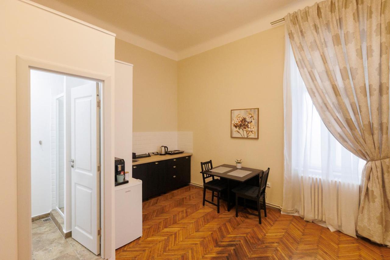 Spacious Flat In Old Town Wi-Fi Timisoara Exterior photo